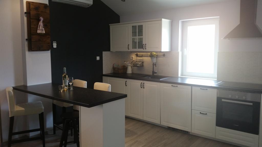 Apartment Diminic Melin Cres Exterior foto